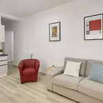 Central Basic Apartment